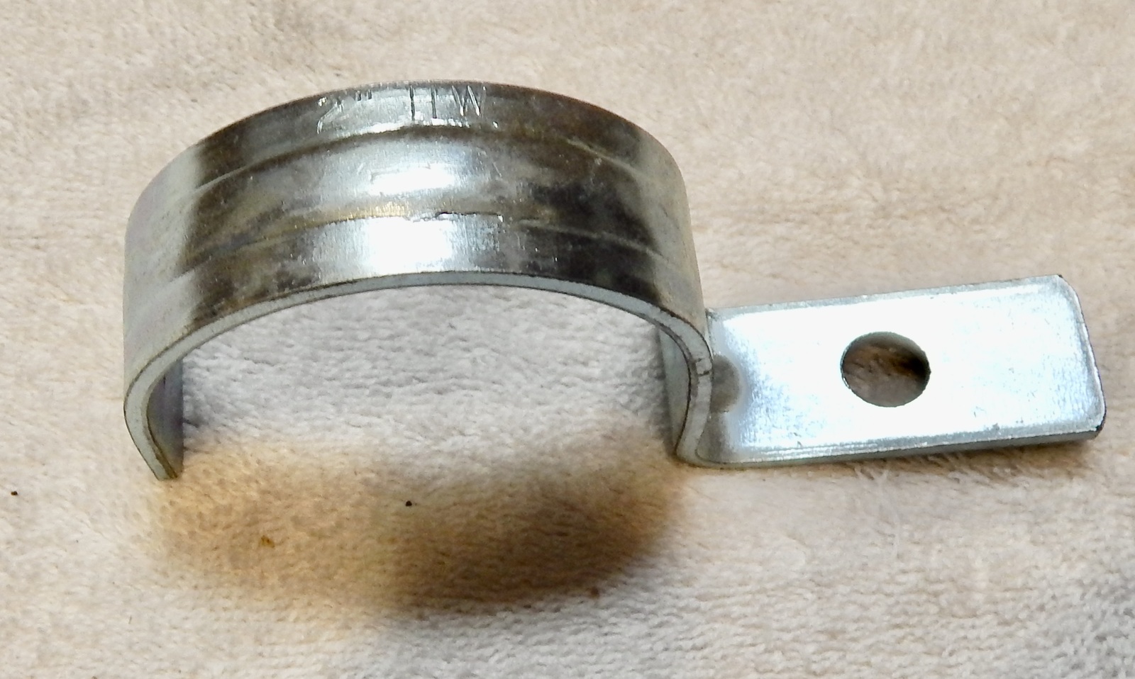 2&quot; Conduit Strap 1-Hole Rigid Heavy Duty 1 each HW IMC/EMT NOS USA 252X - $2.89