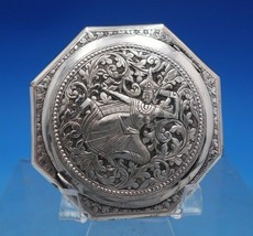 Middle Eastern .900 Sterling Silver Compact Chased Figural Scrollwork (#6703) - £84.36 GBP