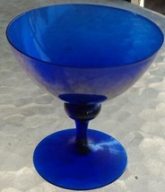 Beautiful Cobalt Blue Dessert Glass – GDC – BEAUTIFUL RICH COLOR–FABULOU... - £15.63 GBP