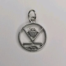 925 Sterling Silver Circle with Hockey Mask, Sticks and Puck Charm - $18.81