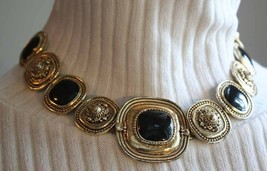 Elegant Gold-tone Black Enamel Ancient Style Statement Necklace 1980s vint. 17&quot; - £15.98 GBP
