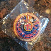 Disney Pin 23819 WDW Cast Exclusive 75 Years of Mickey Mouse Spinner 2003 moving - £13.90 GBP