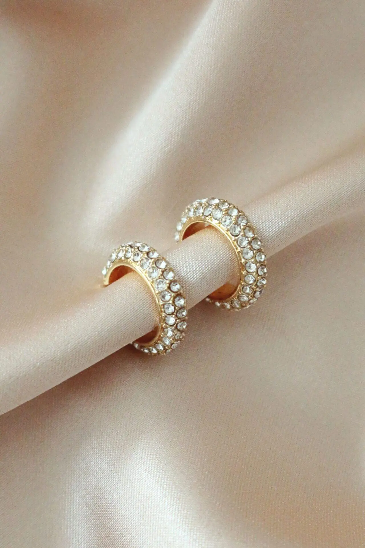 Star Dust 18K Gold Ear Cuffs (Pair / Single) Hypoallergenic, Nickel-free... - $669.78 MXN