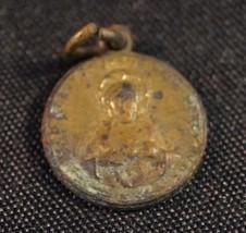 Vintage Jesus Religious Medallion Pendant - $13.85