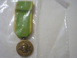 Women's Army Corps Medal Mini Size By Graco Industries Nip :KY23-11 - $12.50