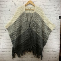 American Eagle Sweater Poncho Duster Wrap Womens Sz OS Cream Gray Cozy Warm - £19.77 GBP
