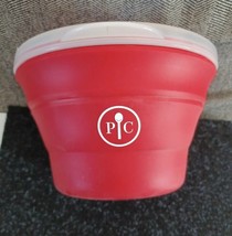 Red Collapsible Pampered Chef Microwave Popcorn Bowl with Lid and Measuring Cup - £7.58 GBP