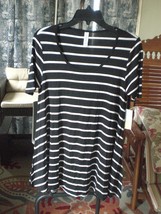 NWT LuLaRoe Perfect T Shirt Top Blouse Black White Stripe XXS - $18.16