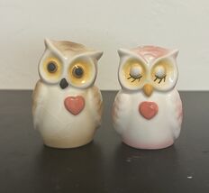 Cracker Barrel Stoneware 2x3in Heart Owl Salt &amp; Pepper Shakers Mint - $9.89