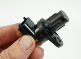 Mercedes C300 GLK350 C250 CL550 E350 S550 m272 m273 Camshaft Position Se... - $23.87