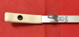 Oreck XL Classic XL2330HS Vacuum Replacement  Part: HANDLE - €28,54 EUR
