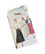 Vintage Vogue 9139 Sewing Pattern Skirt 80s Size 8 Pleated 1980s UNCUT - $148.33 MXN