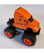 Maisto City Works Metal And Plastic Orange Truck Damaged Stacks, Truck Only - $168.27 MXN