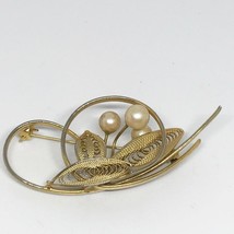 Vintage Gold Tone Faux Pearl Brooch - £11.66 GBP