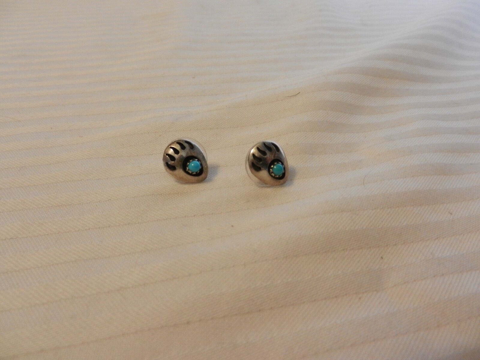 Primary image for Women's Vintage Southwestern Style Silver Tone Metal Pierced Earrings Turquoise