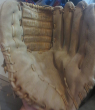 Rawlings Vintage Cesar Cedeno Softball Size 13&quot; Right Hand Throw Glove (... - $9.49