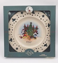 1997 Lenox Limited Edition Disney Mickey Minnie Pluto Christmas Plate U196 - £24.12 GBP