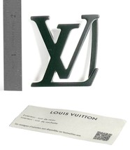 Louis Vuitton Belt Buckle w/ Louis Vitton Storage Bag - £231.72 GBP