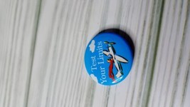 Vintage American Girl Grin Pin Test Your Limits Pleasant Company - $3.95