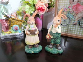 Easter Bunny Rabbit Couple Resin Figurine Tabletop Home Decor 6.75&quot; - £36.87 GBP