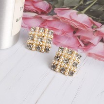 LATS Bijoux 2021 New Korean Pearl Stud Earring Square Temperament Wild Fashion E - £6.68 GBP