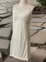 Vintage Sliperfection Full Slip Sz 38 White Bodice Form Fitting Adjustable Strap - $16.88