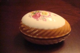 Norleans (Japan)  lusterware dresser box, egg shape,transfer roses [87b] - £27.30 GBP