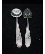 QUEEN BESS 1946 Pierced Cake Server Serving Spoon Silverplate Tudor Plate - $23.53