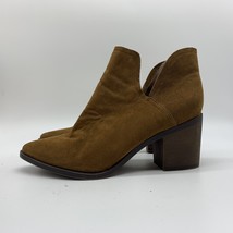 Breckelle&#39;s Womens Brown Slip On Ankle Boots, Size 9 - $19.80