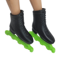 VINTAGE 1990's MATTEL BARBIE BLACK SKATES ROLLER BLADES PLASTIC GREEN WH... - $7.60