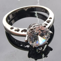 925 Sterling Silver Solitaire Round Cz And Hearts Ring Size 8.25 - £29.15 GBP