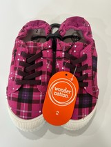 Wonder Nation Girls Pink Plaid Canvas Bump Toe Sneakers Shoes Size 2 Brand New - £7.85 GBP