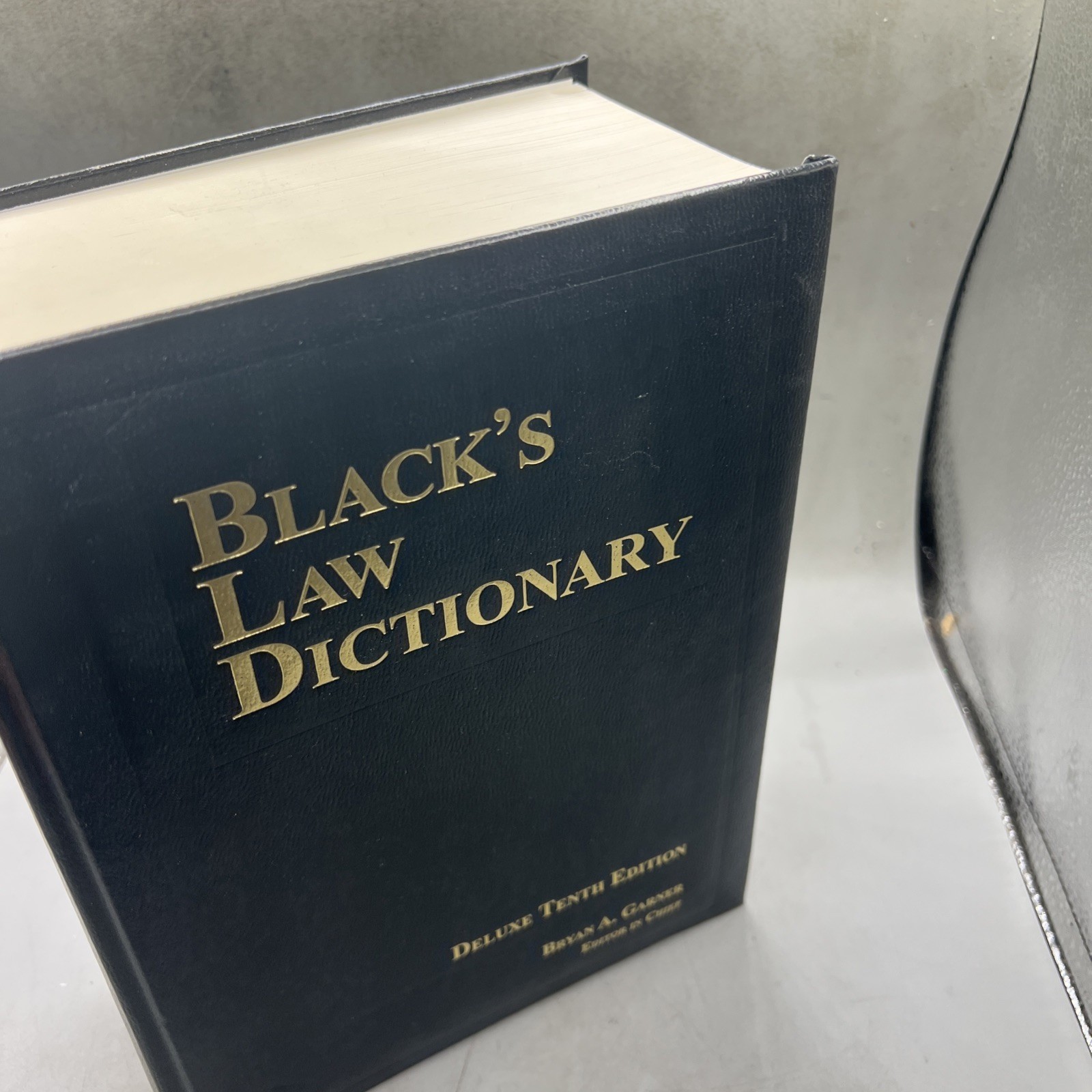 Black's Law Dictionary, 10th Edition by Bryan A. Garner (Hardcover) Brand New Item image 3