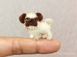 Tiny Pug Dog Plush Toy, Miniature Felt Pug, Pug Miniature Plush, Tiny Felted Pug - £9.84 GBP