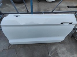 Driver Front Door Electric Convertible YZ Fits 15-20 MUSTANG 62487 - £578.95 GBP