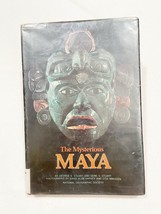 Special Publications Series 12: The Mysterious Maya by Gene S. Stuart HC - £7.17 GBP