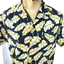 Tommy Hilfiger Blue Gold Tropical Leaves Hawaiian Shirt sz Large Mens CAL Aloha - £19.14 GBP
