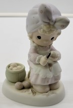 *R28) Precious Moments 1995 &quot;Always Take Time to Pray&quot; Figurine - $11.87