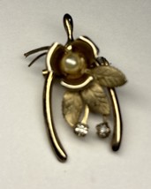 Vintage Wishbone Brooch Pin Rhinestones Faux Pearls Gold Tone 1” - $212.36 MXN
