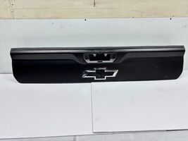 2019 2020 2021 2022 2023 2024 CHEVY SILVERADO 1500 REAR OEM UPPER TAIGATE - $300.00
