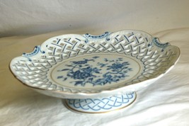 Porcelain Cake Stand Blue &amp; White Reticulated Floral Pattern - £55.21 GBP