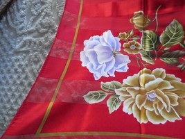 Ellen Tracy RED, GOLD, GREEN FLORAL STRIPE Ladies SCARF - 34&quot; x 34&quot; - $10.00