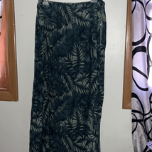 Valerie Stevens sport 100% silk tropical leaves maxi skirt size 8 - £16.11 GBP