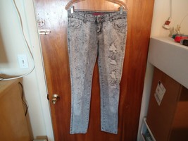Bongo Size 9 Gray Geometric Distressed Jeans &quot; BEAUTIFUL PAIR &quot; - $23.36