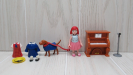Madeline Le Petite mini doll playset Music lesson Class Piano Genevieve dog - £12.27 GBP