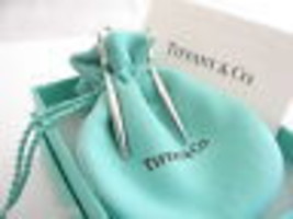 Tiffany & Co 18K Gold Feather Dangling Earrings Dangle T and Co Gift Pouch Box - $1,498.00