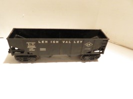 Lionel POST-WAR Black Lehigh Valley Hopper CAR- Plastic TRUCKS- GOOD-027-S18 - £5.67 GBP