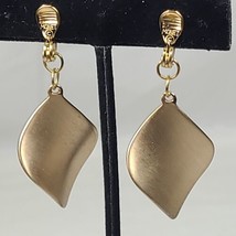 Vintage Monet Square Twist Earrings Drop Dangle Clip On Gold Tone Signed Brushed - £11.19 GBP