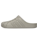 Adilette Clogs - $817.10 MXN