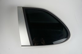 2003-2010 porsche cayenne 955 rear left driver side quarter window glass - $1,657.54 MXN